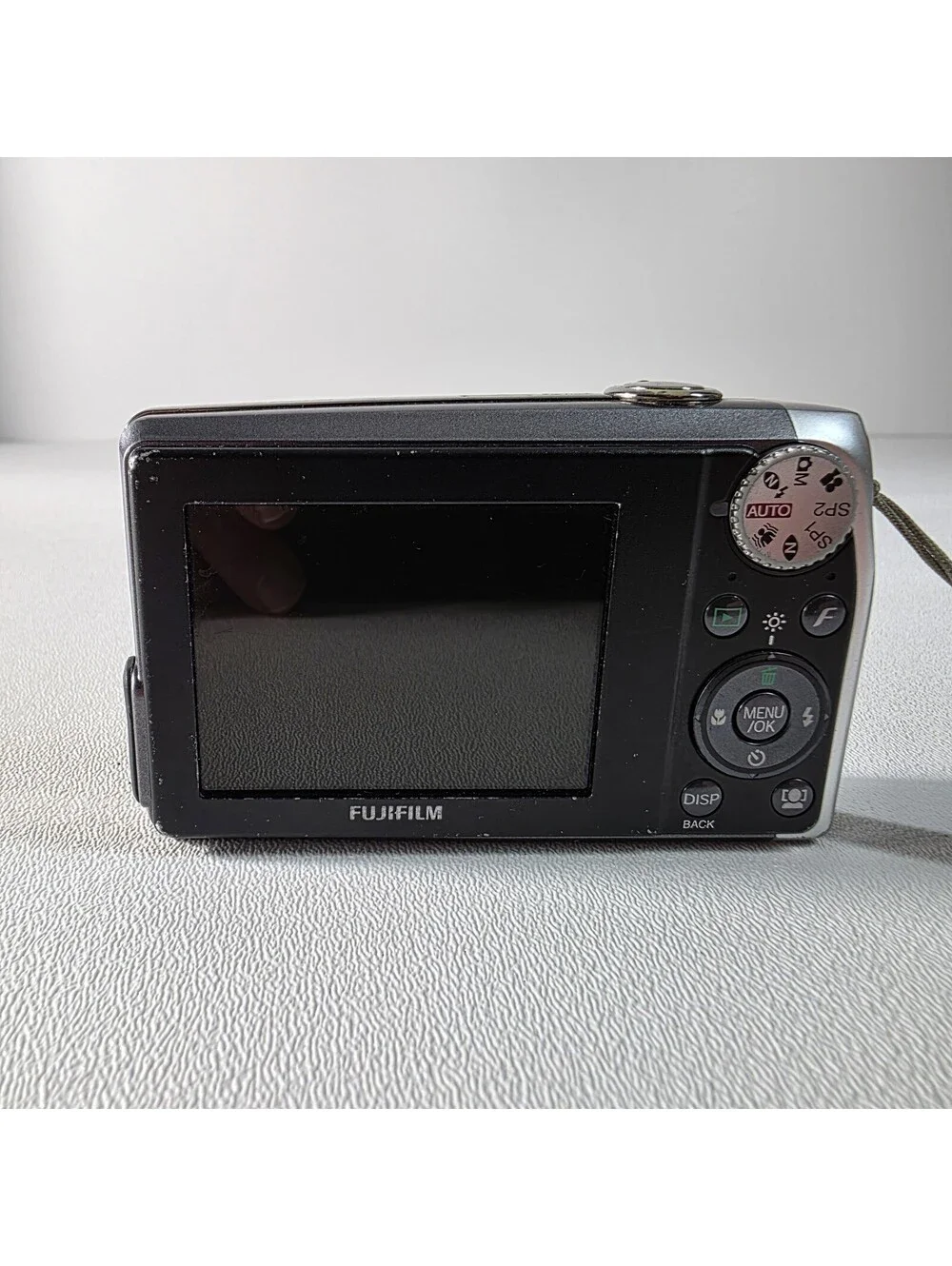 Fujifilm FinePix F Series 8.3MP Digital Camera | Model F45FD | NO BATTERY